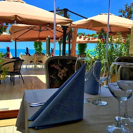 Sunny Near The Beach Апартамент Златни пясъци