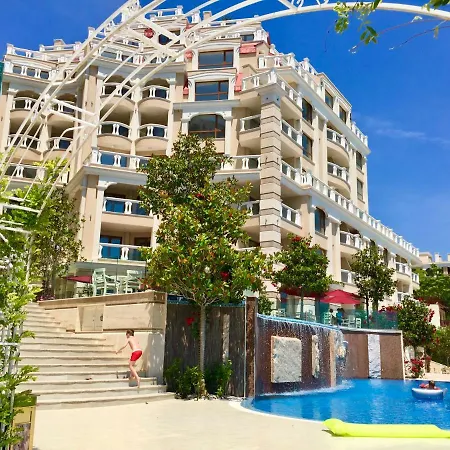 Sunny Near The Beach Апартамент Златни пясъци
